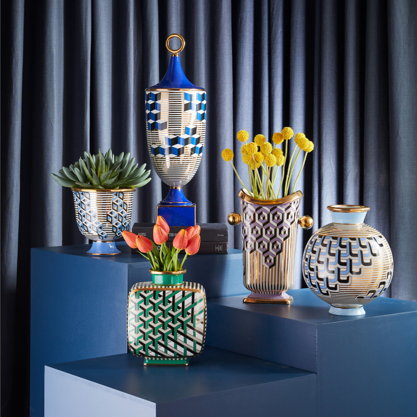 Urne cubique Versailles